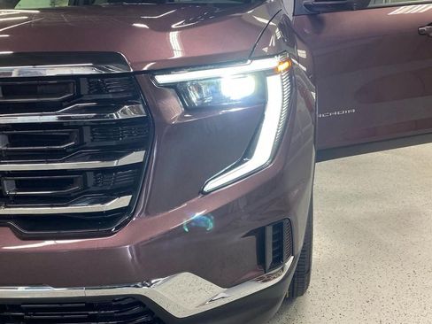 New 2025 GMC Acadia Elevation image 40