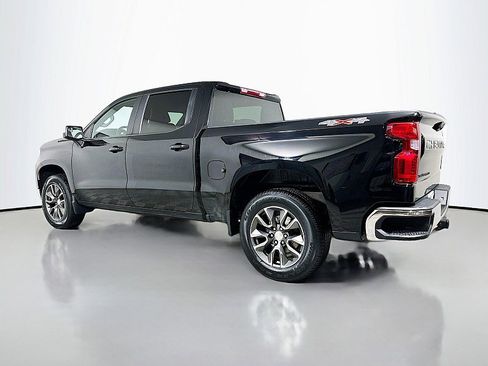 Used 2022 Chevrolet Silverado 1500 LT image 5