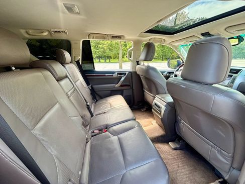 Used 2013 Lexus GX 460 w/ Comfort Plus Pkg AWD/4WD image 19