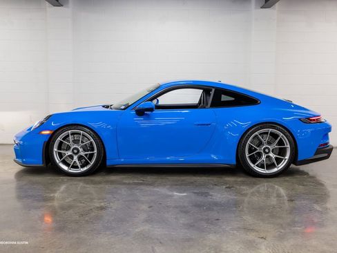 Used 2022 Porsche 911 GT3 RWD image 6