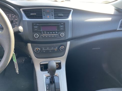 Used 2015 Nissan Sentra S FWD image 13