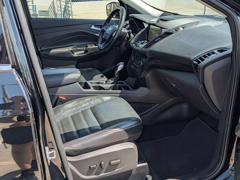 Used 2018 Ford Escape Titanium AWD/4WD image 9