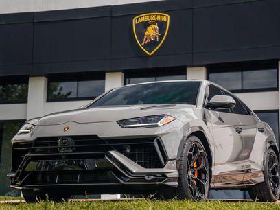 Used 2024 Lamborghini Urus Performante