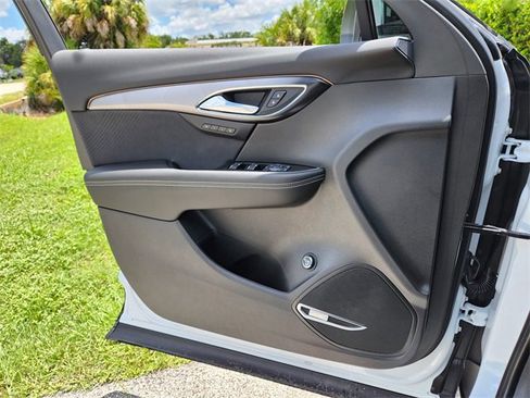 New 2025 Buick Envision Sport Touring image 19