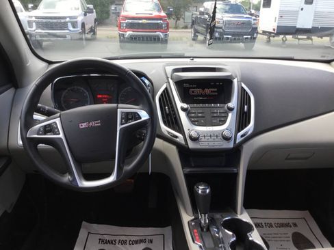 Used 2016 GMC Terrain SLT w/ Driver Alert Package I AWD/4WD image 10