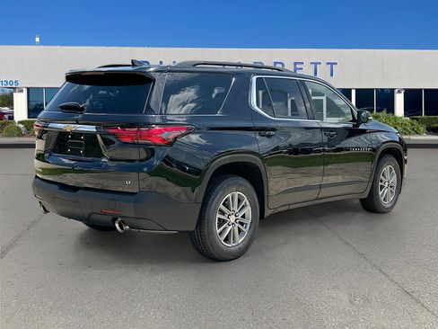 Used 2023 Chevrolet Traverse LT FWD image 7