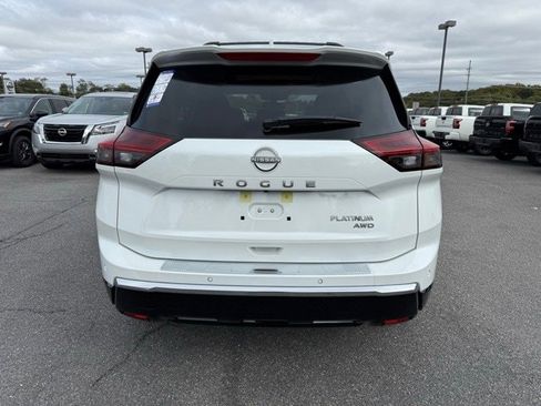 New 2026 Nissan Rogue Platinum w/ Platinum Premium Package image 6