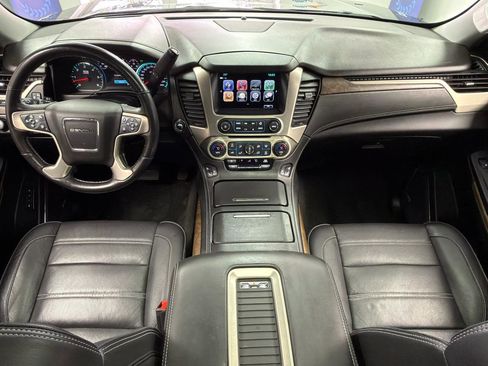 Used 2018 GMC Yukon XL Denali w/ Open Road Package AWD/4WD image 28