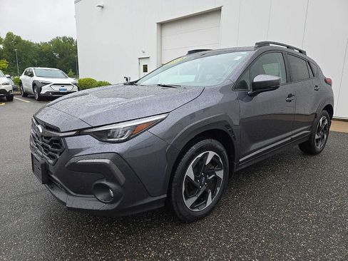Used 2024 Subaru Crosstrek 2.5i Limited w/ Crosstrek Mirror Package AWD/4WD image 3