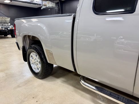 Used 2009 GMC Sierra 1500 W/T w/ SL Package RWD image 20
