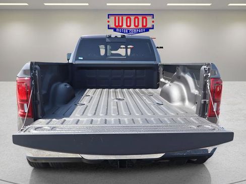 New 2026 RAM 3500 Laramie AWD/4WD image 10