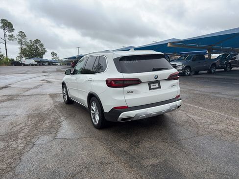 Used 2022 BMW X5 xDrive45e w/ Climate Comfort Package AWD/4WD image 8