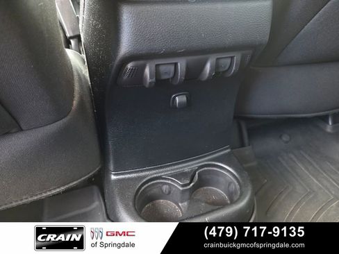 Used 2017 Jeep Wrangler Unlimited Sport w/ Quick Order Package 24S AWD/4WD image 24