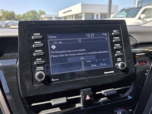 Used 2023 Toyota Camry SE image 12