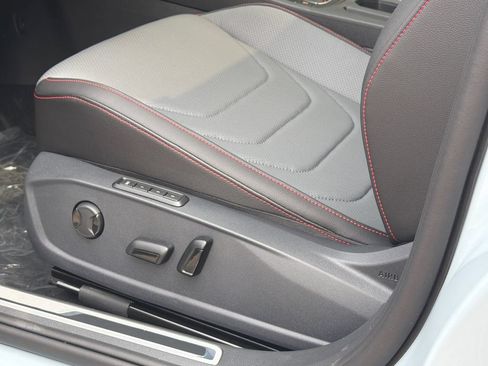 New 2026 Volkswagen Jetta GLI Autobahn FWD image 30
