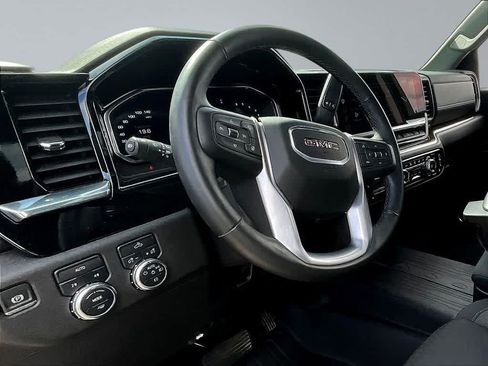 Used 2025 GMC Sierra 1500 Elevation w/ LPO, Elevation Black Package AWD/4WD image 10
