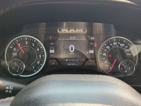 Used 2022 RAM 1500 Big Horn AWD/4WD image 17
