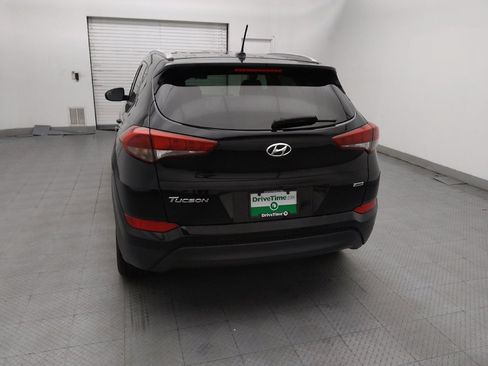 Used 2017 Hyundai Tucson SE w/ SE Popular Package 02 AWD/4WD image 6