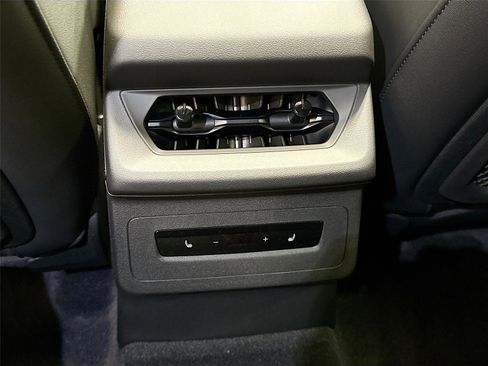 Certified 2027 Audi Q6 e-tron Premium Plus AWD/4WD image 26