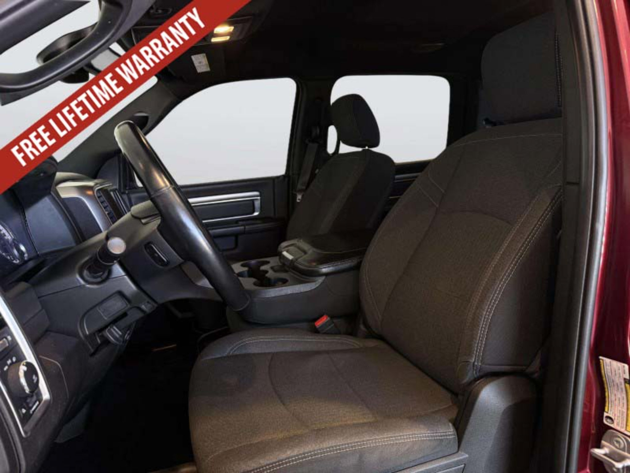 Used 2021 RAM 1500 Warlock AWD/4WD image 31