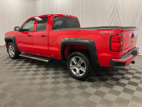 Used 2016 Chevrolet Silverado 1500 Custom w/ Custom Convenience Package AWD/4WD image 8