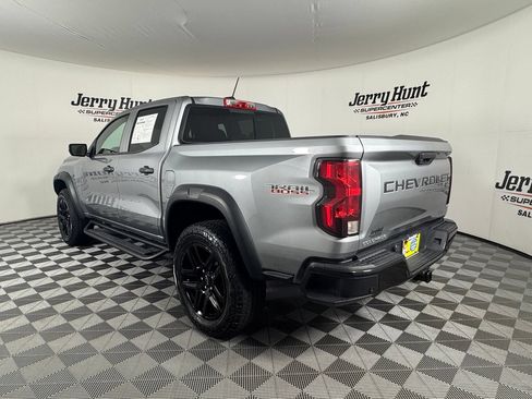 Used 2024 Chevrolet Colorado Trail Boss w/ Advanced Trailering Package AWD/4WD image 8