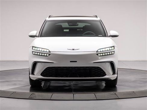 New 2026 Genesis GV60 AWD image 8