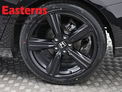Used 2025 Honda Accord Sport image 34