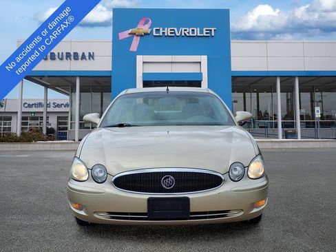 Used 2005 Buick LaCrosse CX FWD image 2