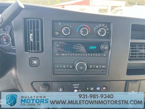 Used 2022 Chevrolet Express 2500 Work Van w/ Driver Convenience Package image 21