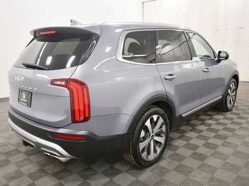 Certified 2022 Kia Telluride EX w/ EX Premium Package image 8