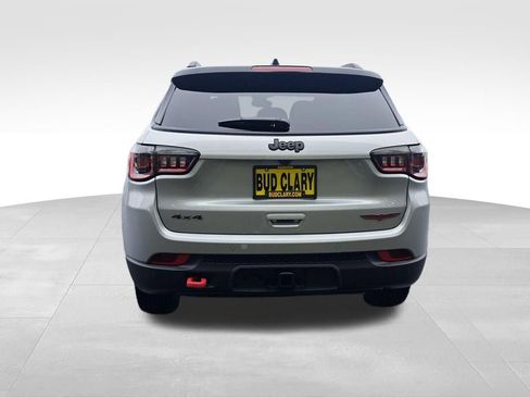 New 2026 Jeep Compass Trailhawk w/ Sun, Sound & Navigation Group image 4