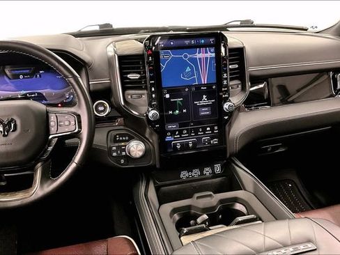 Used 2025 RAM 1500 Limited AWD/4WD image 7
