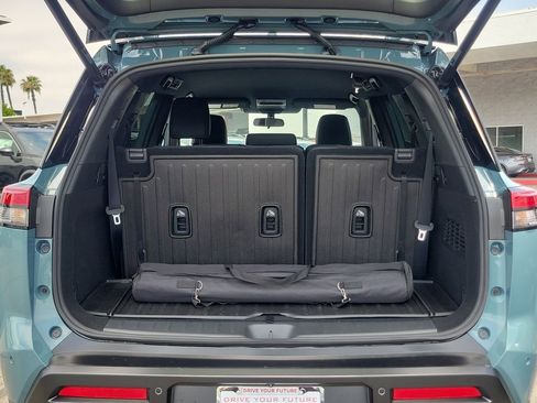 New 2026 Nissan Pathfinder Rock Creek AWD/4WD image 16