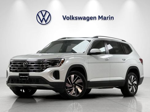 New 2026 Volkswagen Atlas SEL AWD/4WD image 1