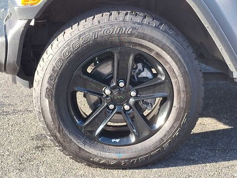 Used 2021 Jeep Wrangler Unlimited Sport image 7