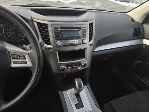 Used 2013 Subaru Outback 2.5i image 33