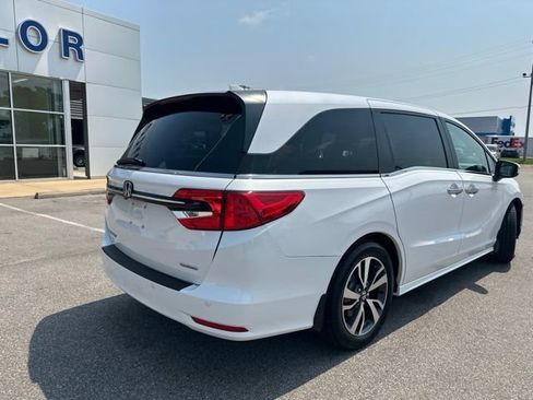 Used 2024 Honda Odyssey Touring image 19