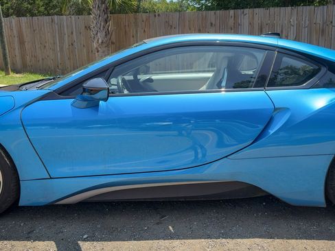 Used 2016 BMW i8 AWD/4WD image 21