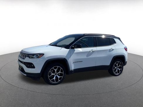 Used 2025 Jeep Compass Limited AWD/4WD image 8