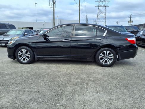 Used 2015 Honda Accord LX image 23