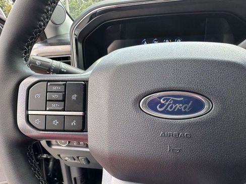 New 2026 Ford F350 Lariat image 25