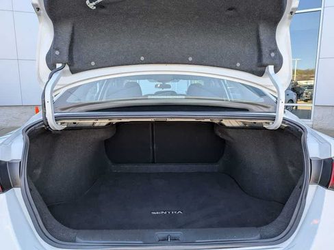 Used 2024 Nissan Sentra S FWD image 45