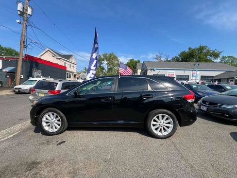 Used 2010 Toyota Venza AWD image 6