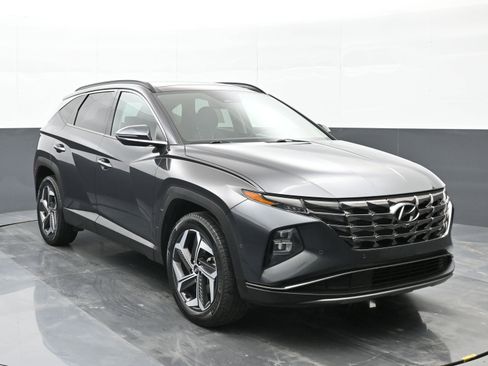 Certified 2022 Hyundai Tucson Limited image 2