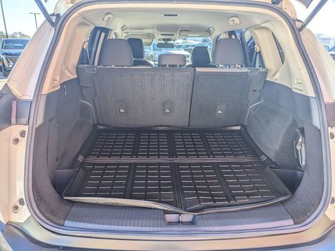 Used 2021 Nissan Rogue S image 25