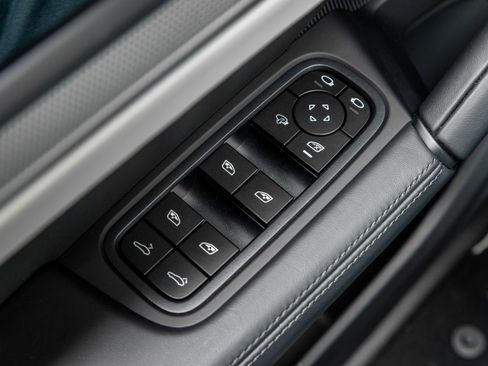 New 2026 Porsche Cayenne S AWD/4WD image 20