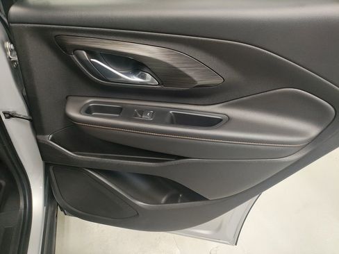 Used 2020 GMC Terrain SLT w/ Preferred Package image 16