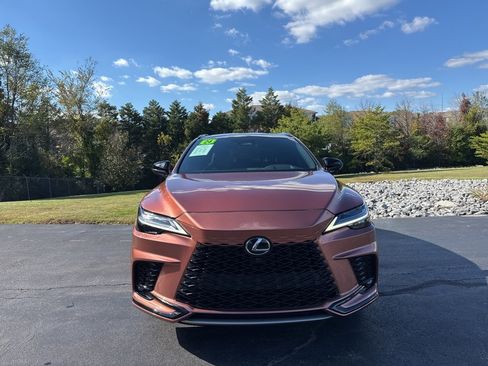 Used 2024 Lexus RX 500h F Sport image 8