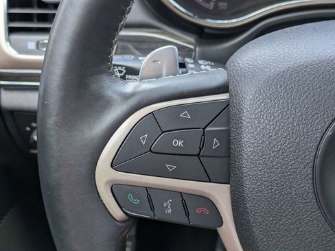 Used 2014 Jeep Grand Cherokee Overland image 24